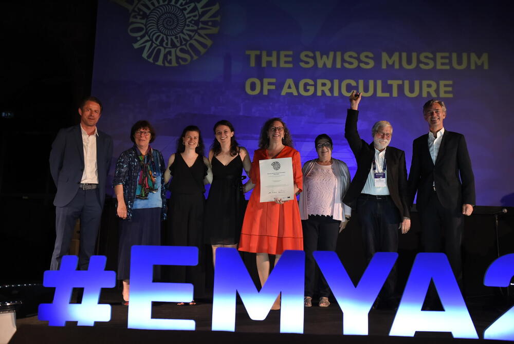 Bravo au Musée Suisse de l'Agriculture qui a remporté le prix du Musée Meyvaert pour la Durabilité Environnementale à l'occasion de l'#EMYA2023 !